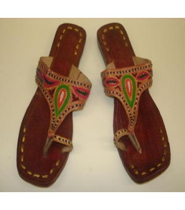 Chappals with multi-colours